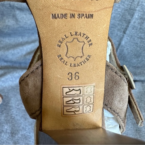 Boden tan suede wooden heel sandals - Picture 7 of 12